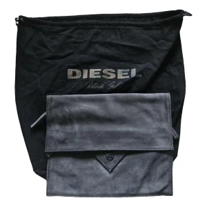 کیف پاسپورتی چرم دیزل  DIESEL Black Gold