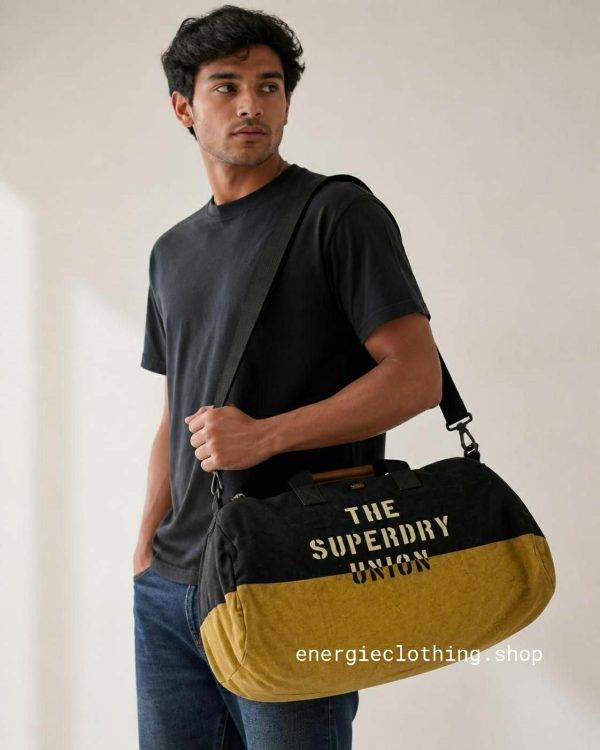 کیف ورزشی  SUPERDRY